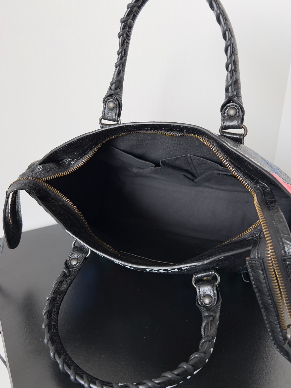 Balenciaga Classic Small City Bag 30 cm