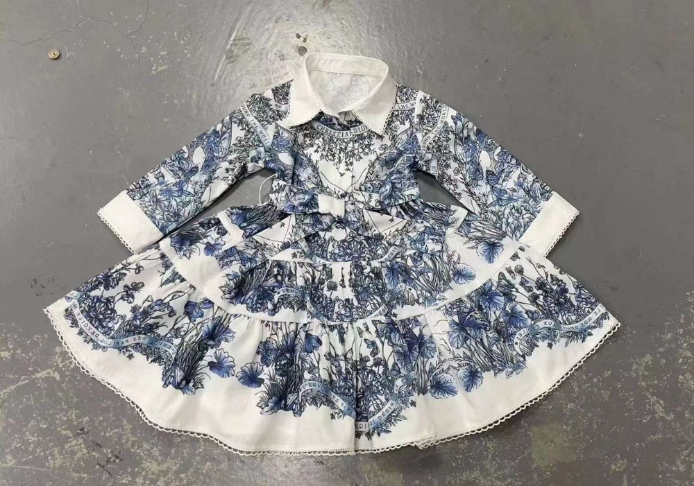 Платье с рукавами Dior