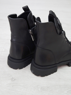 Ботинки женские зимние