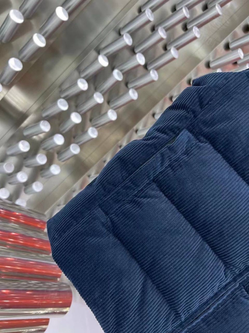 Пуховый жилет Prada