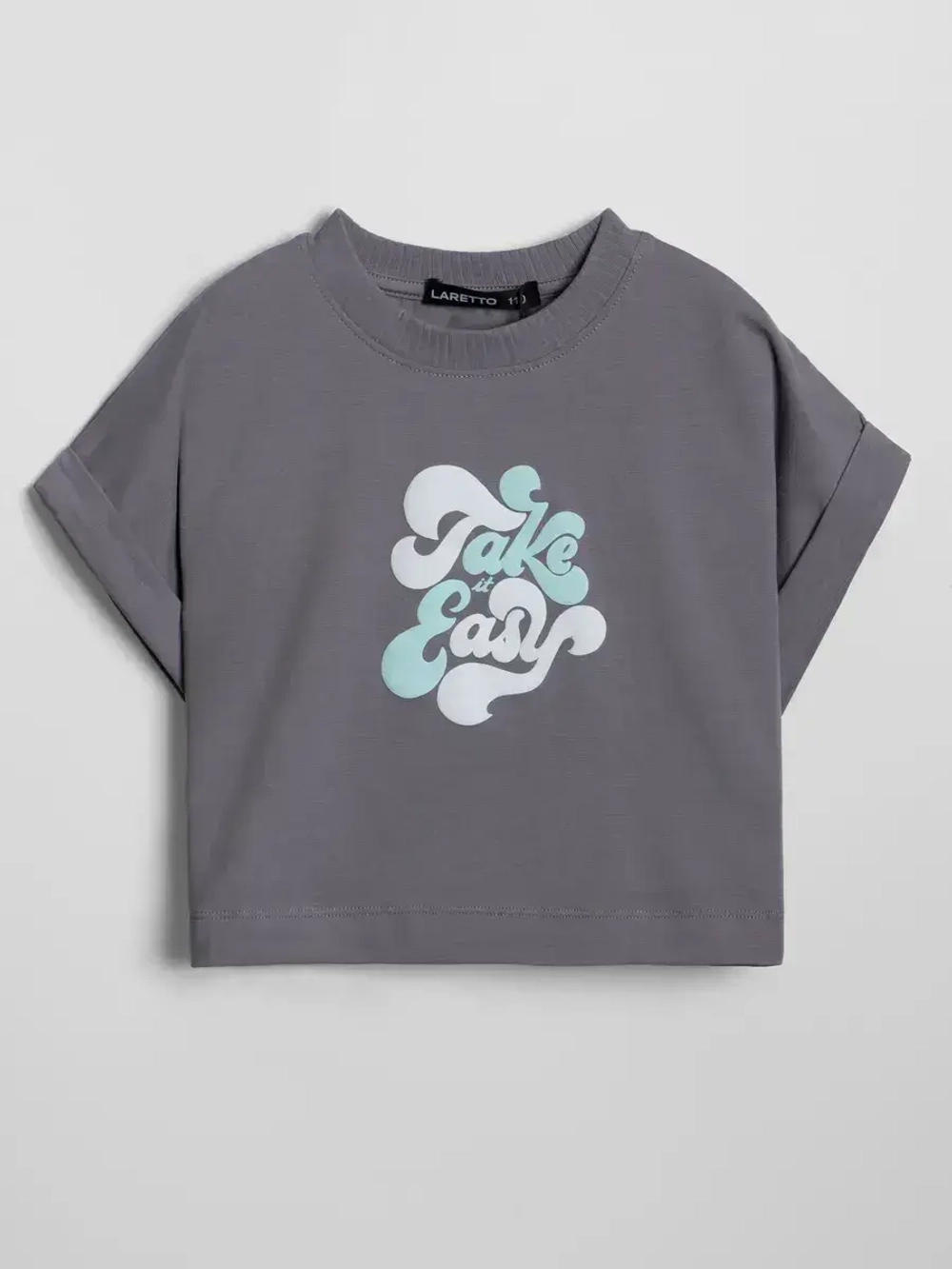 Серый костюм для девочки на лето