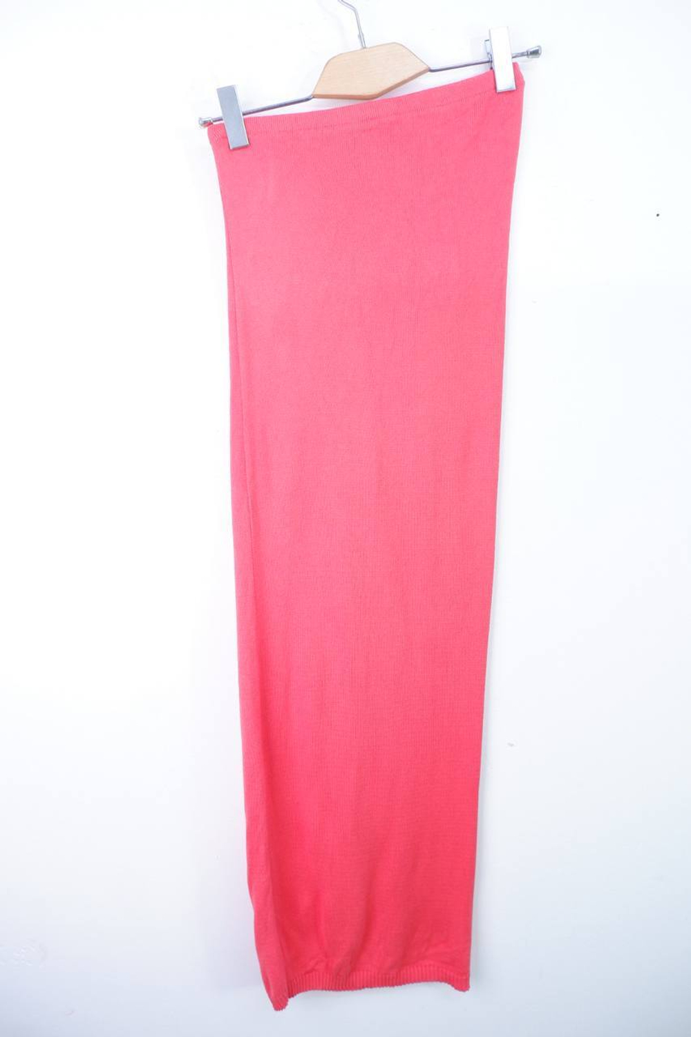 Платье обтягивающего кроя, визуально 40 размер