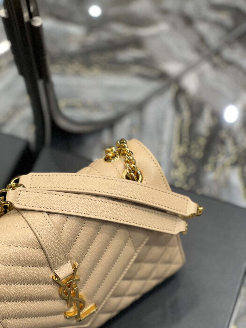 Yves Saint Laurent Envelope 24 cm