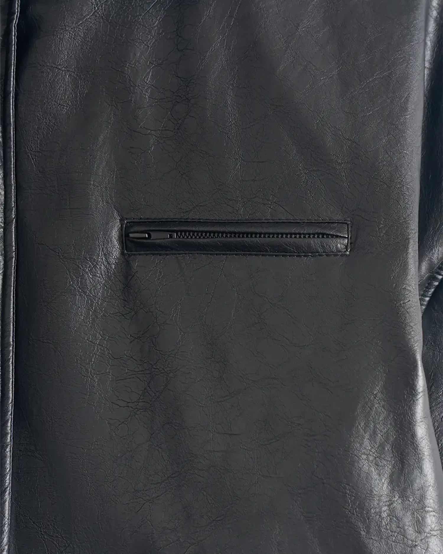 Утепленная куртка-рубашка из экокожи