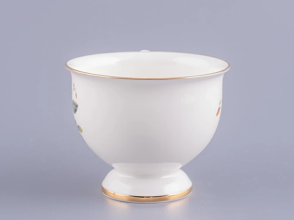 Чашка с блюдцем чайная форма Айседора рисунок Земляника, арт. 81.27540.00.1