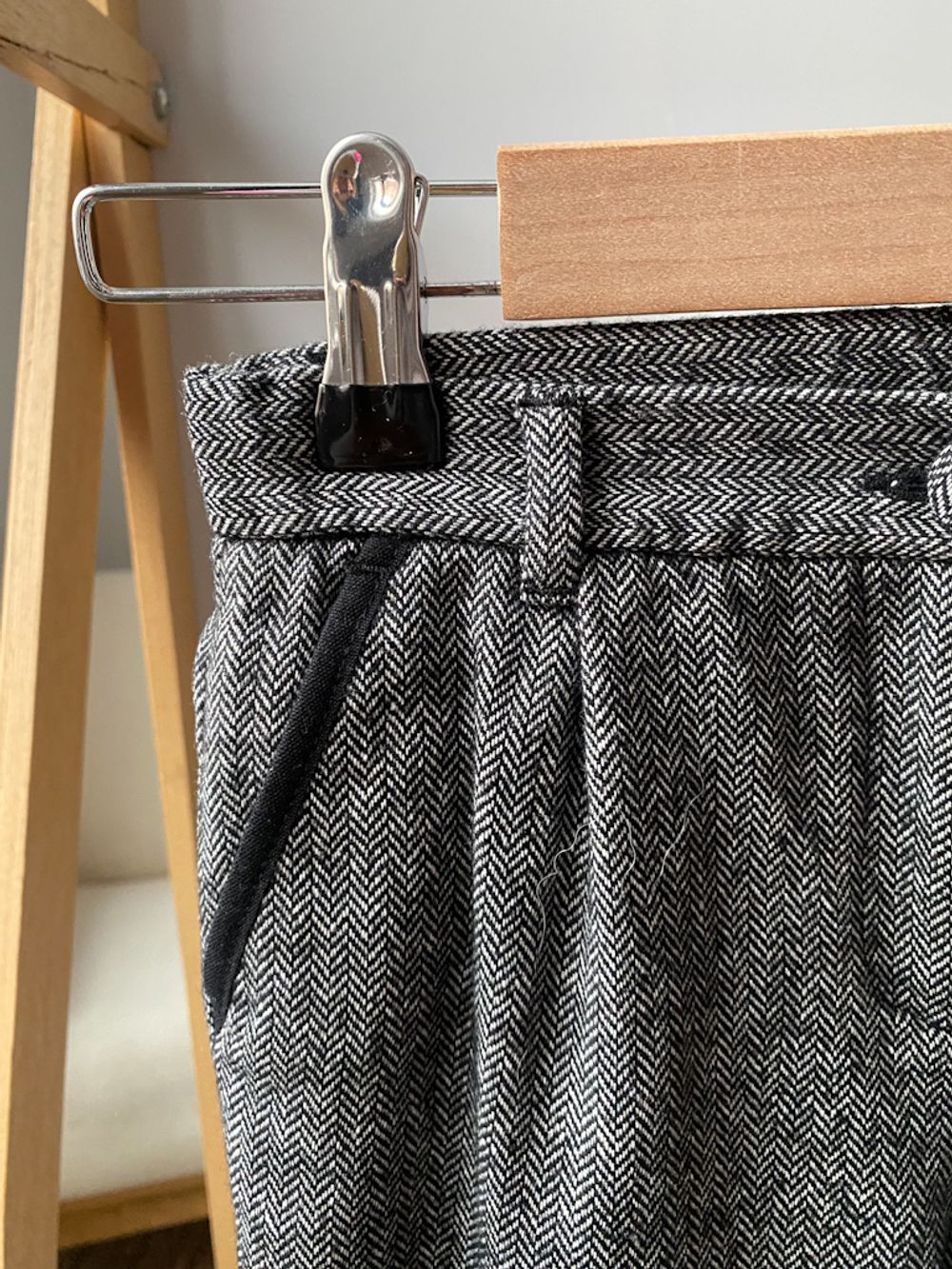 Шерстяные брюки Dolce&Gabbana, 104