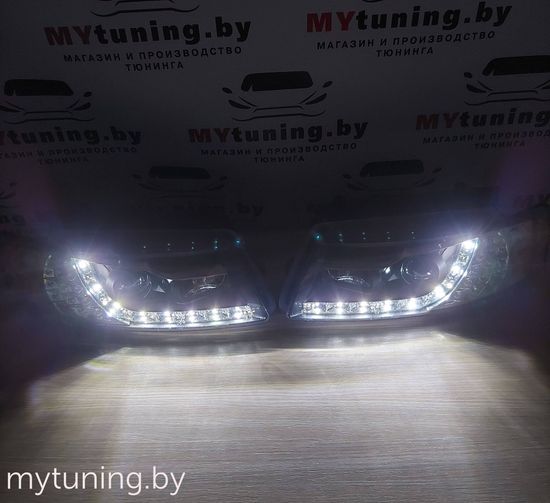 Передние фары VW Passat B5 daylight black