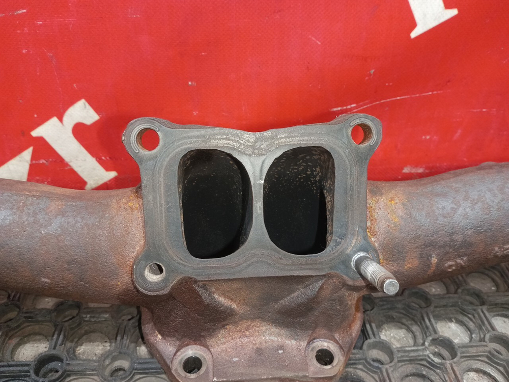 Коллектор выпускной 2024г