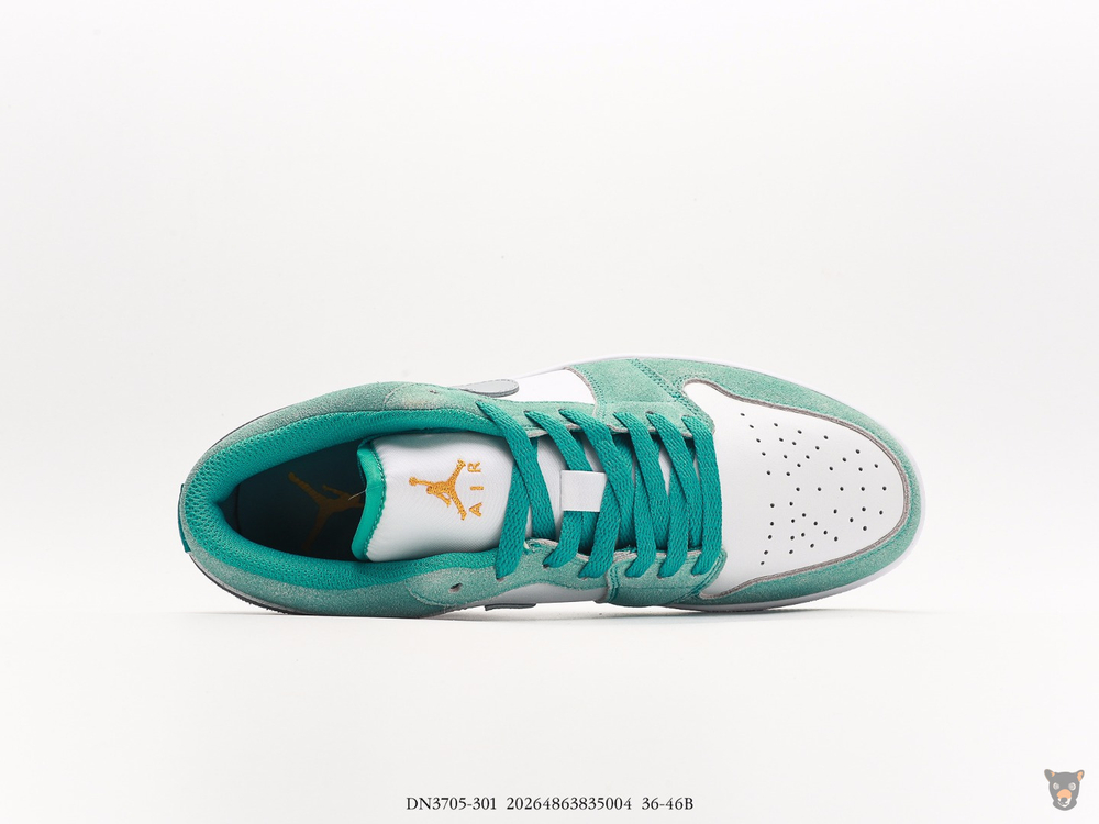 Кроссовки Nike Air Jordan 1 Low "New Emerald"