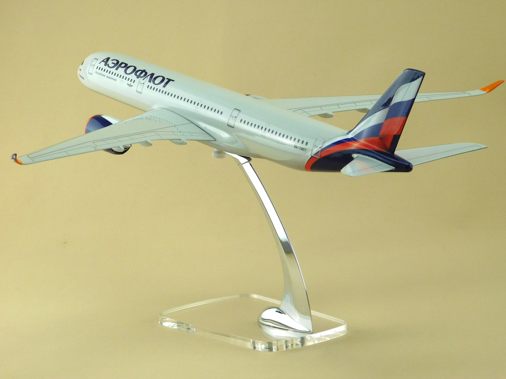 Модель самолета Airbus A350-900 (М1:144, Аэрофлот,RA-73157, П.Чайковский)