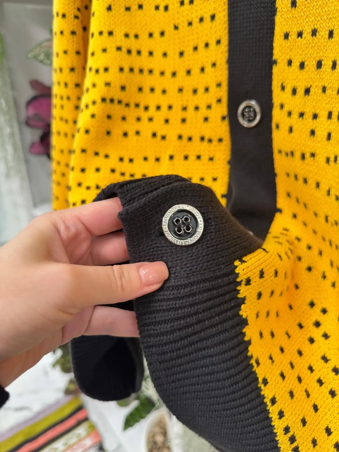 Кардиган на пуговицах