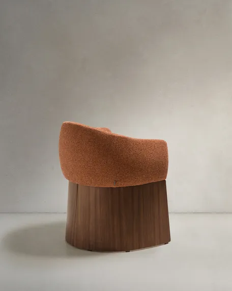 Стул Bosca из терракотового шенилла с ножками из шпона ореха
