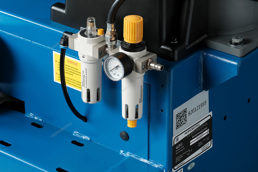 NORDBERG (4639,5) Шиномонтажный полуавтоматический станок 380В, 2 скорости, усиленный отжим (синий)