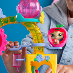 Littlest Pet Shop - Веселая фабрика Набор Карусель + 2 фигурки LPS00519 / артикул   LPS00519  / GTIN 885561005196
