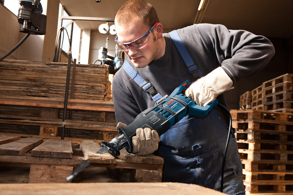 Пила сабельная GSA 1300 PCE BOSCH 060164E200