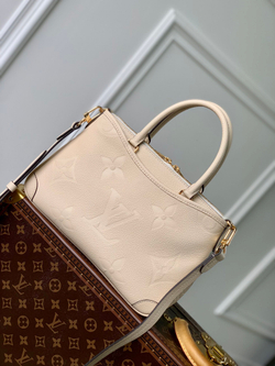 Louis Vuitton Trianon PM