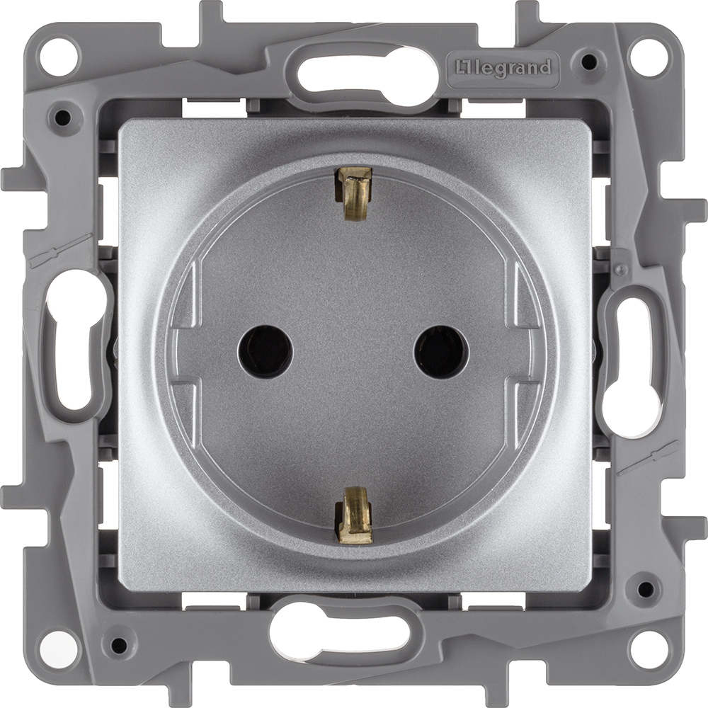 Розетка с заземлением без шторок 16А 250В алюминий ETIKA Legrand