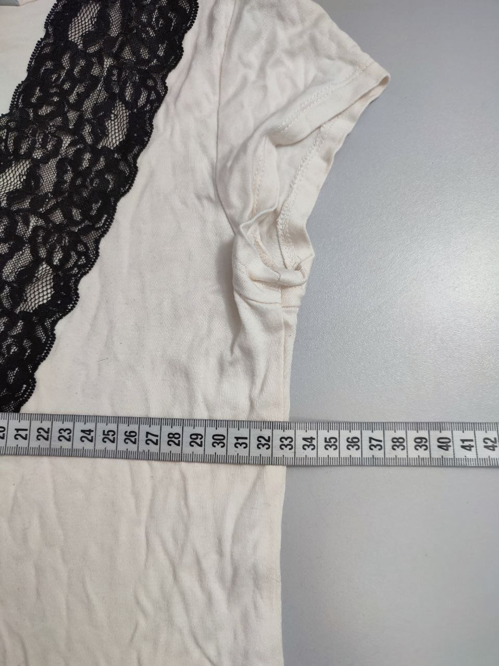 Футболка H&M с кружевом 42 размер