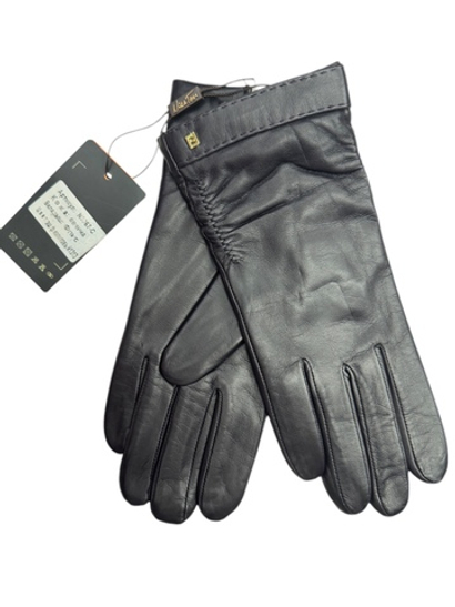 Перчатки.Женские.Материал верха: Кожаные люкс качества.Подклад: Плюш-флис.В упаковке 5 шт.