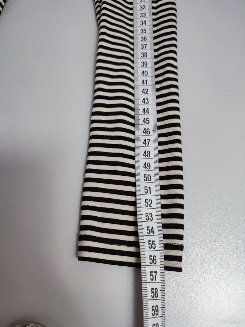 Водолазка Uniqlo в полоску 42 размер