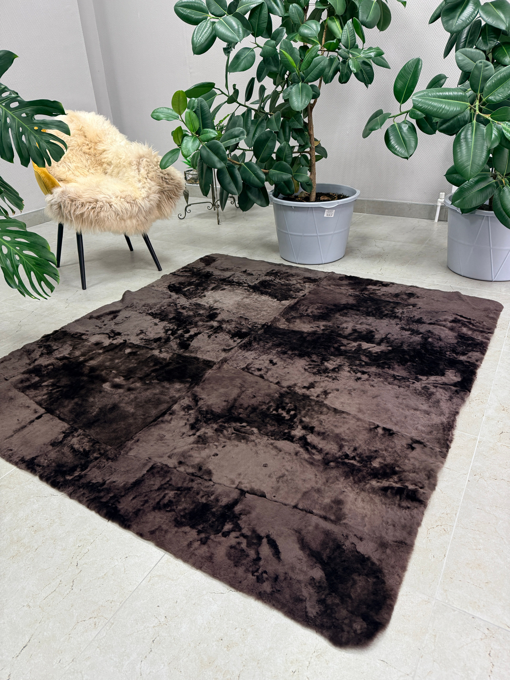 Ковер прямоугольный натуральный мех овчина, 200 х 180 см.