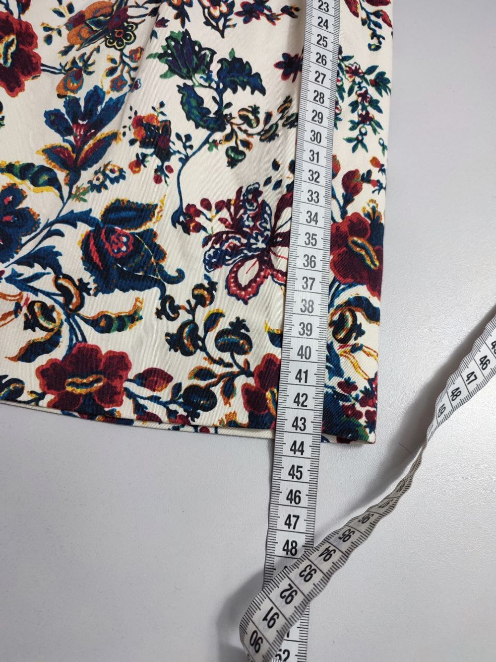 Юбка Stradivarius цветочная 42 размер