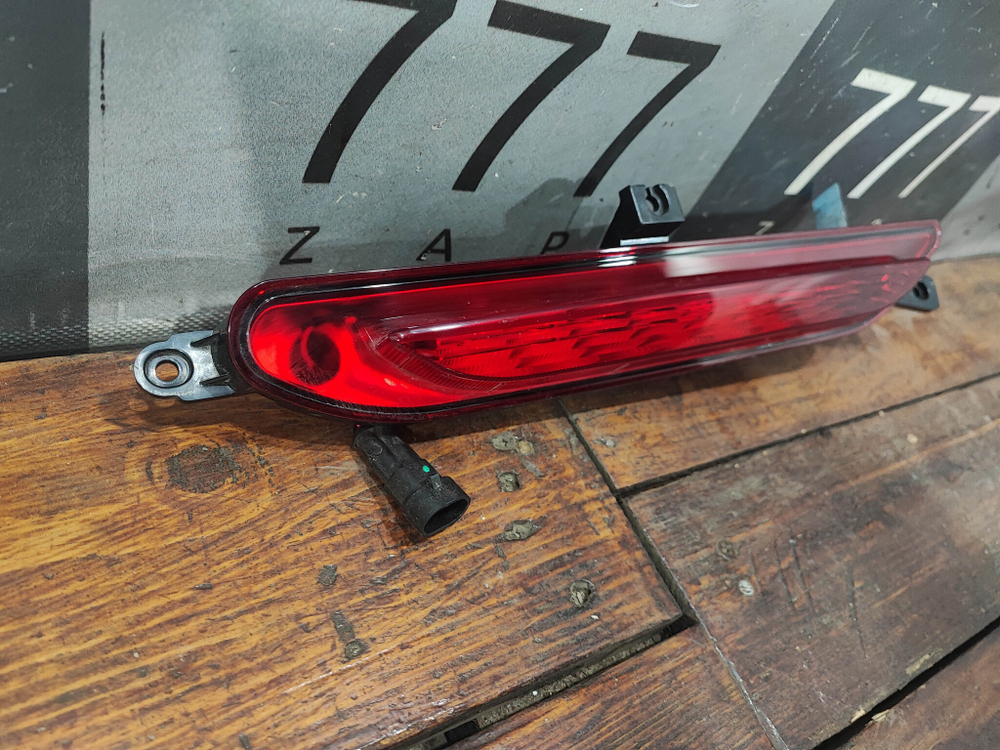 ПТФ задний центральный Omoda C5 22-нв Б/У Оригинал 605000616AA