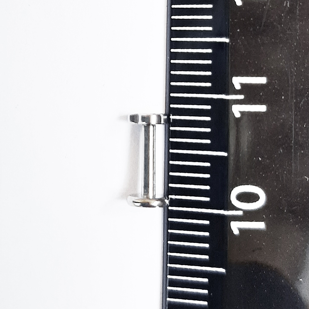 Серьга для пирсинга губы 6 мм "Сердечко", толщина 1,2 мм. Медицинская сталь.