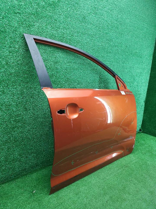 Дверь передняя правая KIA Sportage 3 (2010-2016)