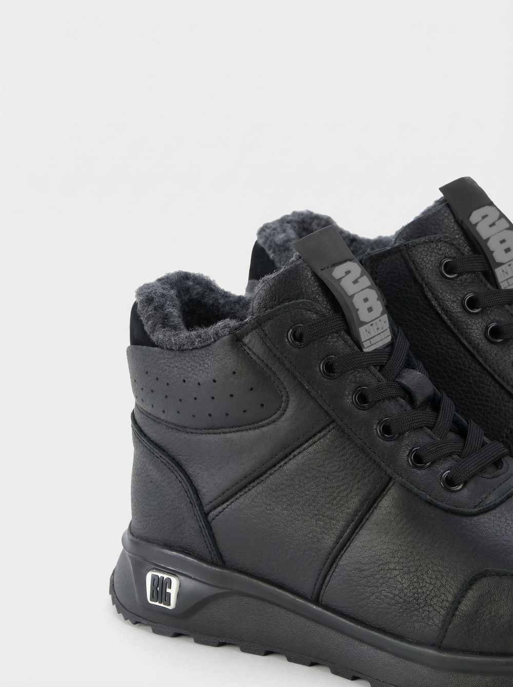 Ботинки мужские M801-1P