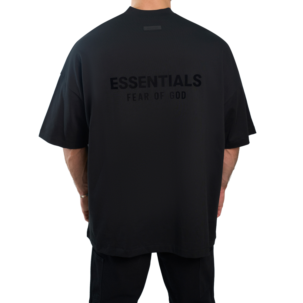 Fear of God Essentials V-Neck T-Shirt "Jet Black"