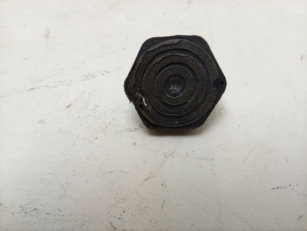 VMUF501B кт19 Ножка для стиральной машины Indesit, Ariston C00296866 б/у