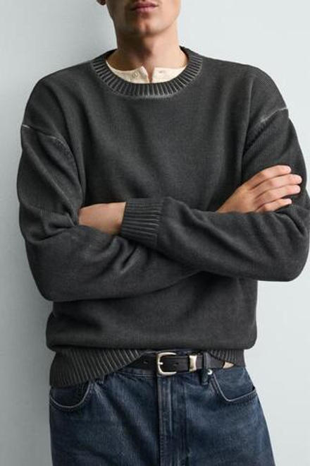 ZARA СВИТЕР ИЗ РЕЛЬЕФНОЙ ТКАНИ С ЭФФЕКТОМ ПОТЕРТОСТИ, ЧЕРНЫЙ