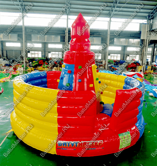 Скалодром "Покоритель вершин" 8*8*7 м