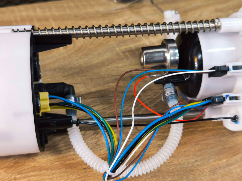 Топливный насос Audi Q5 Porsche Macan