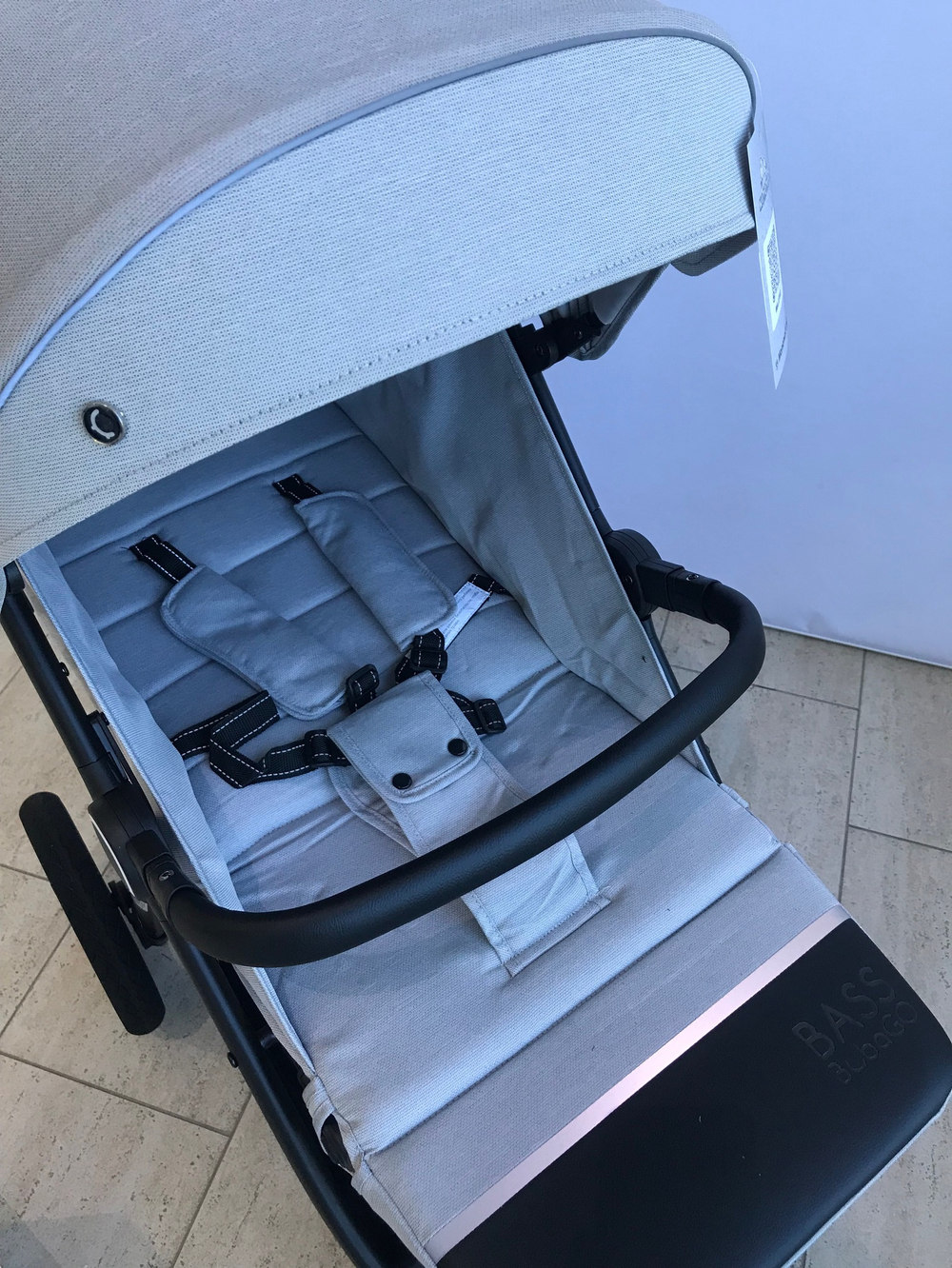 Коляска детская прогулочная BubaGo арт. BG 130-1 MODEL BASS color/цвет Light grey /Светло-серый