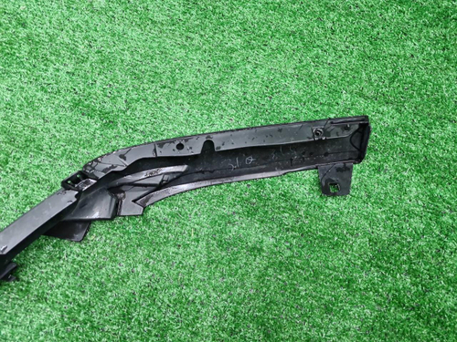 Накладка переднего бампера правая Lexus RX 4 19-22