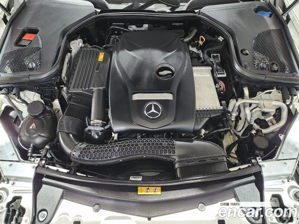 Mercedes-Benz E-Class W213 E250 Avangarde (11.2019)