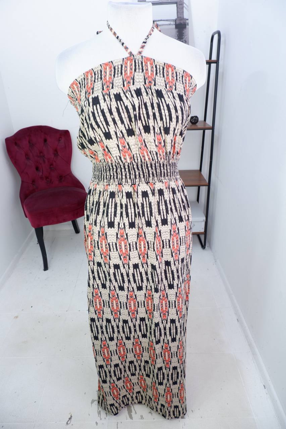 Сарафан обтягивающего кроя,визуально на 44/46 размер