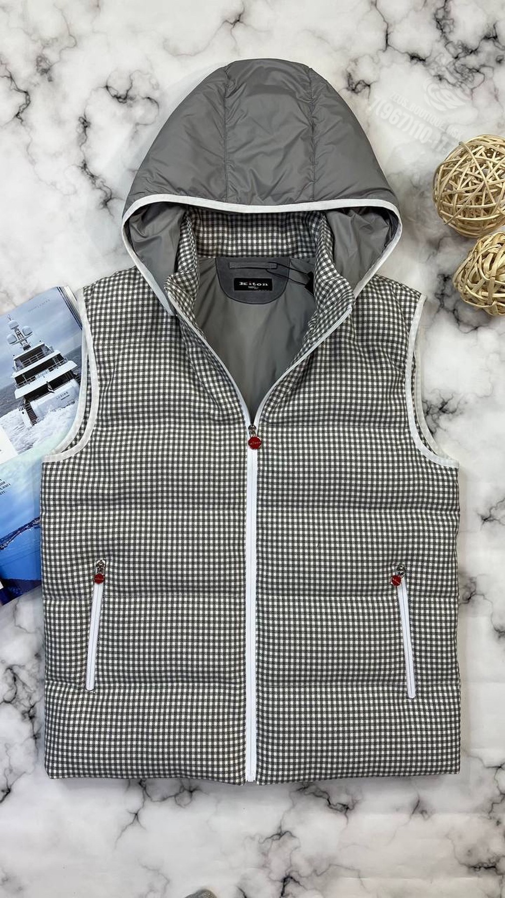 Пуховый жилет Kiton