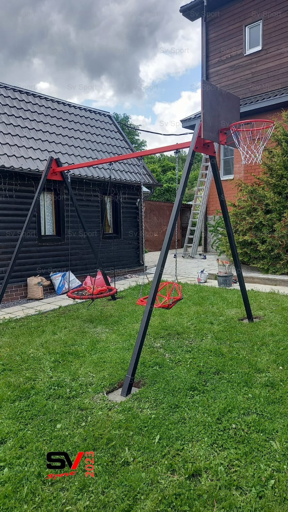 Монтаж уличных качелей Sv Sport