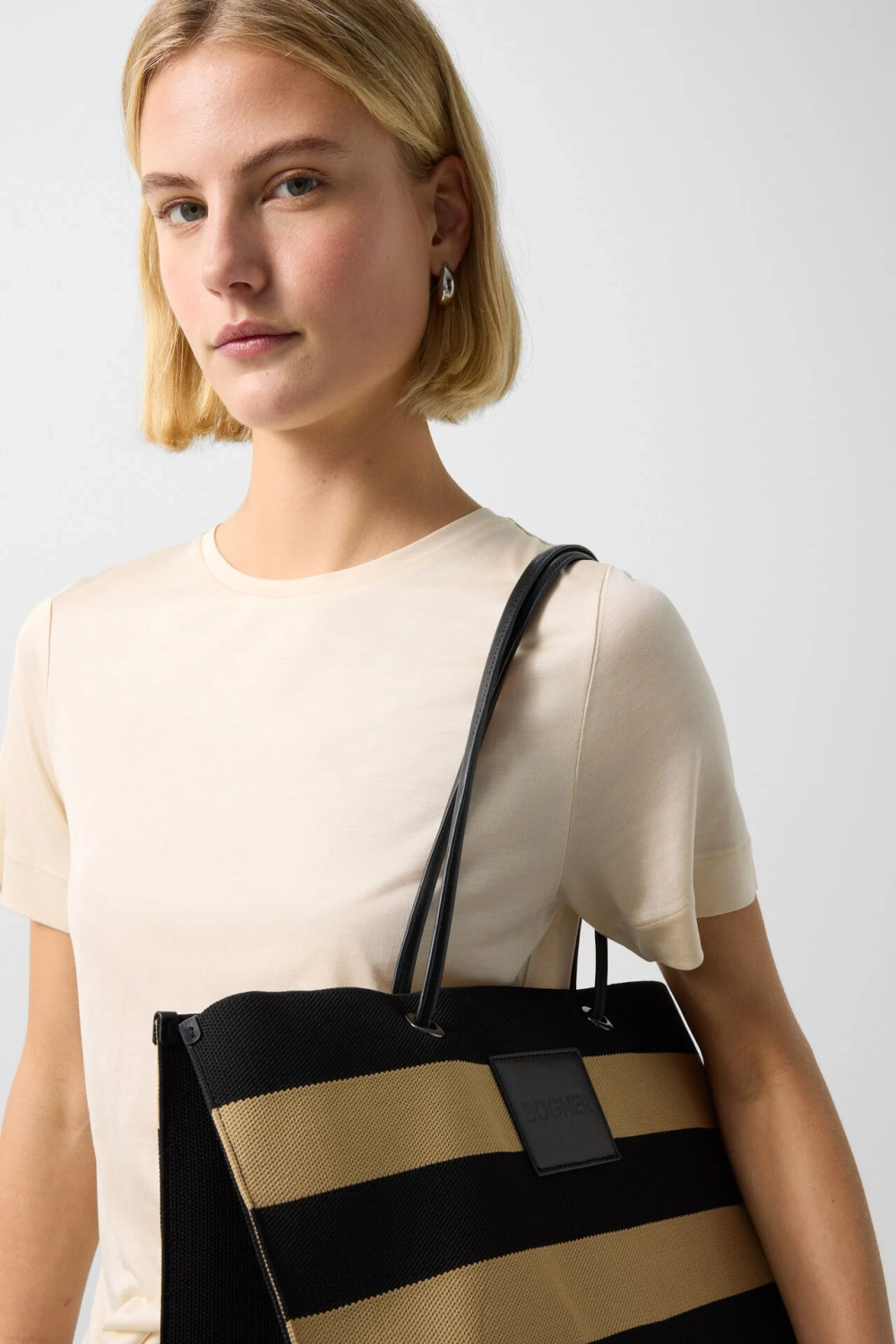 Футболка BOGNER SIENNA в молочном цвете