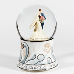 Свадебный стеклянный шар "Новобрачные"