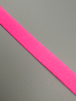 Резинка бретелечная розовая неоновая глянцевая 10 мм