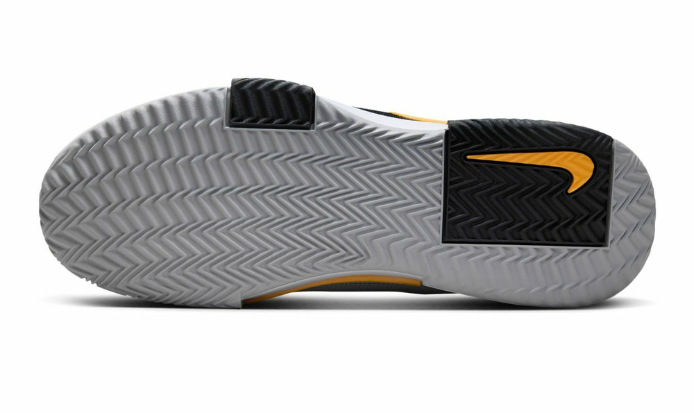 Мужские кроссовки теннисные Nike Zoom GP Challenge 1 Clay - разноцветный