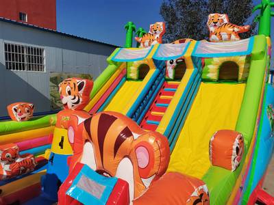 Коммерческий надувной батут «Тигриная страна 2», 10*6*5,5 м.