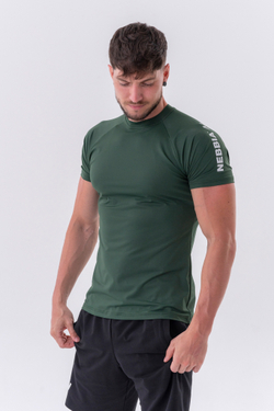 Мужская футболка Nebbia Sporty Fit T-shirt “Essentials” 326 D.green