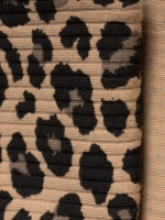 Костюм для девочки осенний футболка и леггинсы