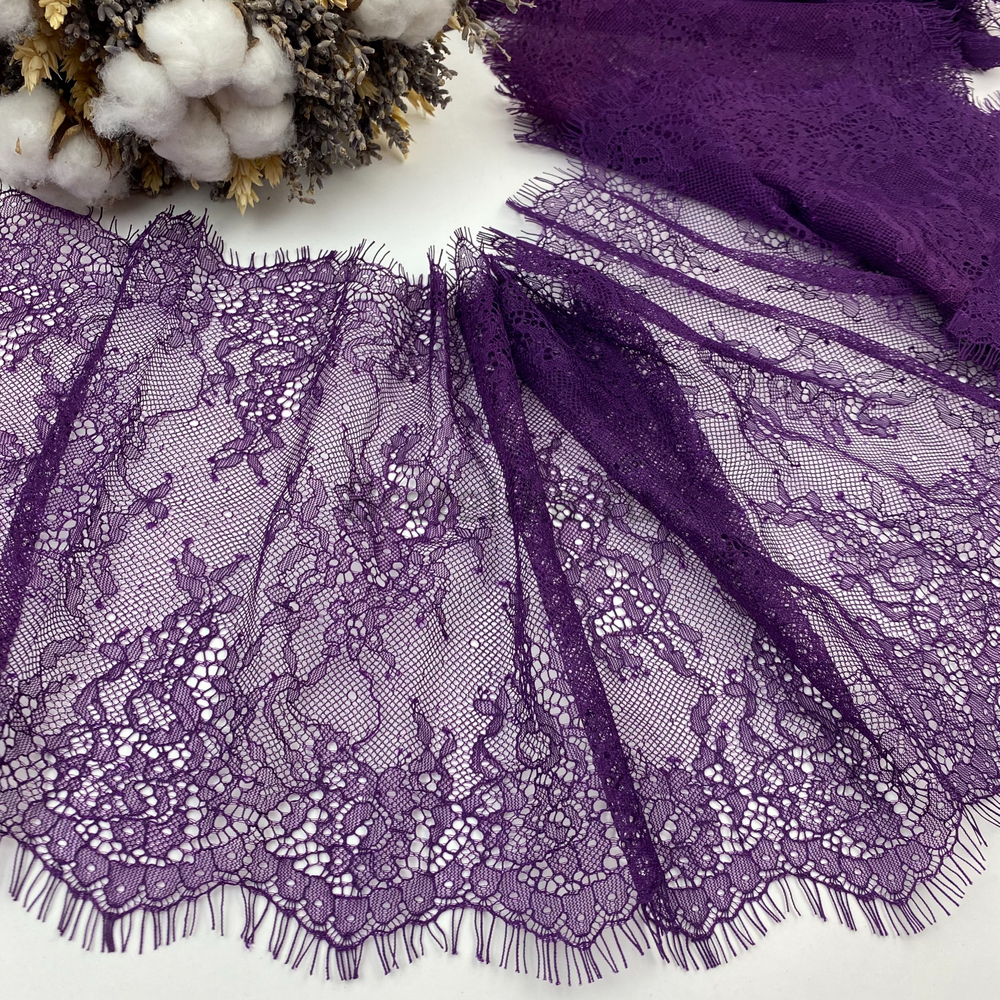 Шантильи фиолетовый 20 см