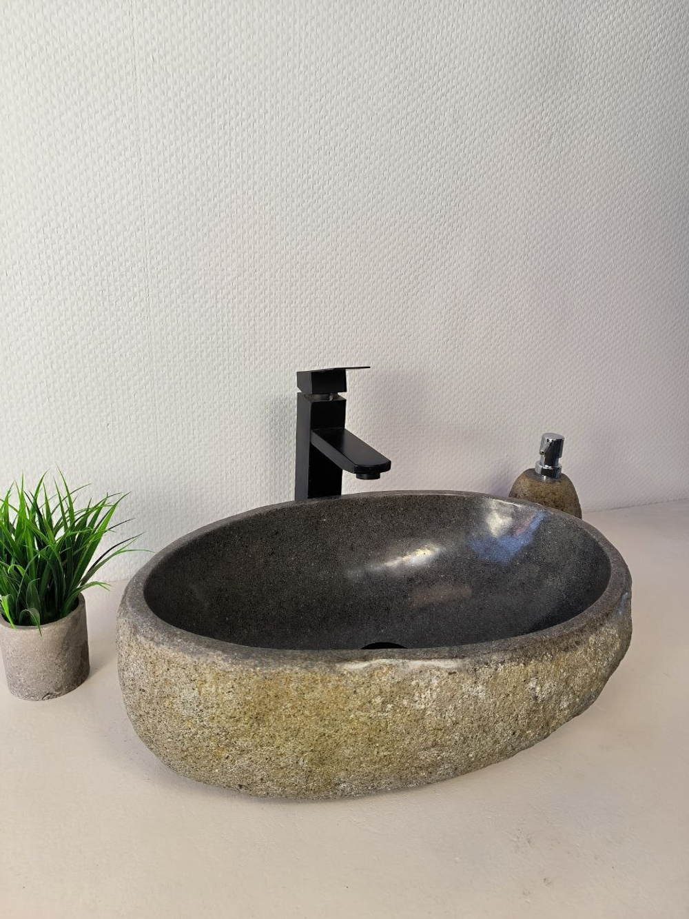 Раковина из речного камня RS-65956 48х33х15 из натурального камня